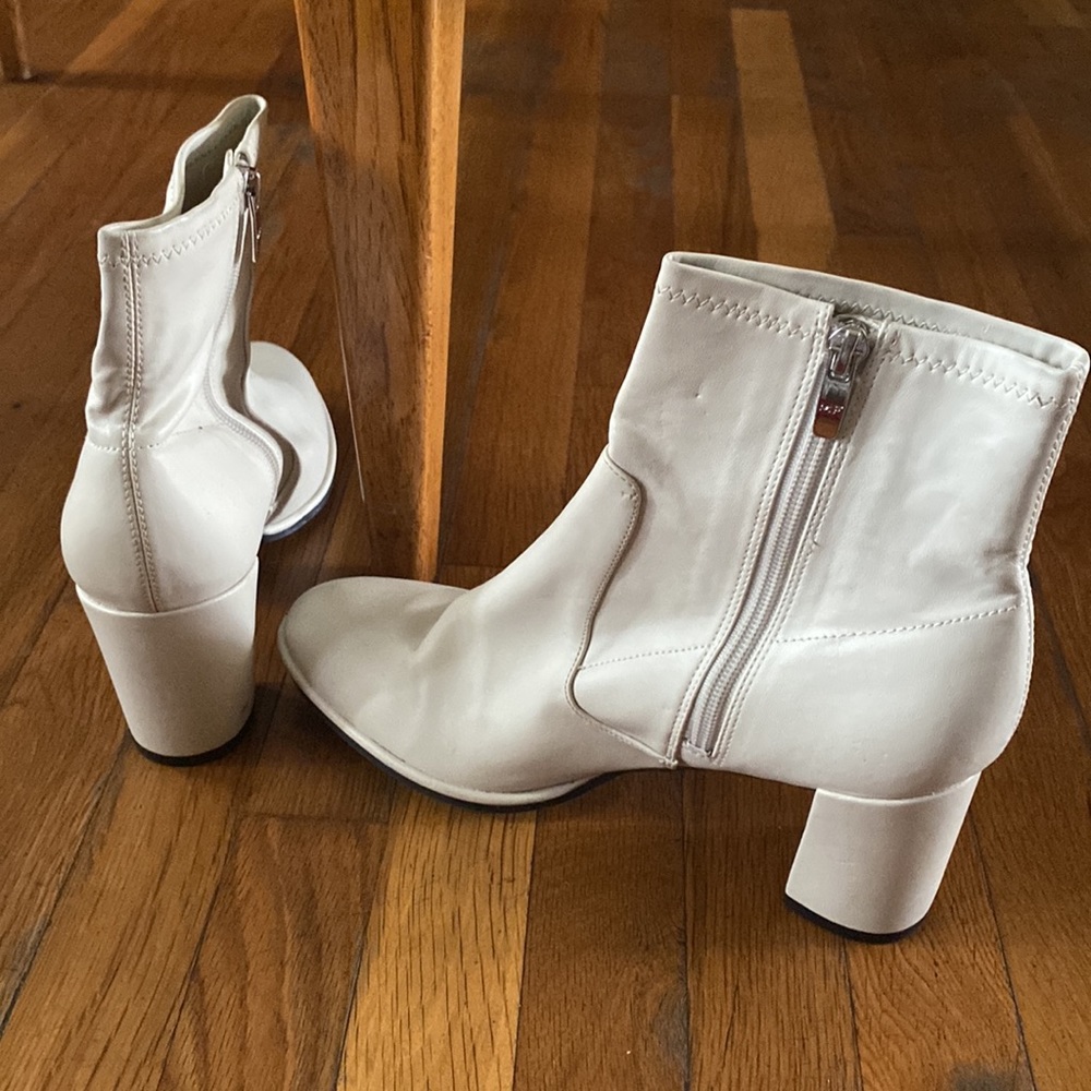 Marc Fisher boots - worn once! - Picture 2 of 5